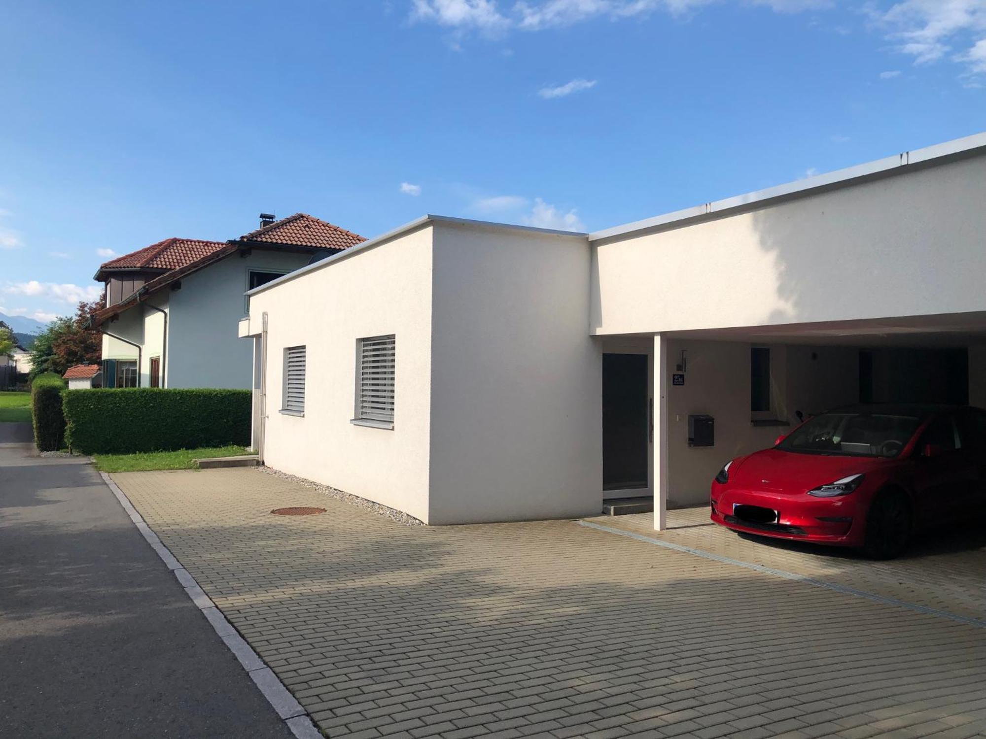 Crown Living Design Apartment - Gratis Parkplatz - Wlan - Kueche - Self Check-In Altach Buitenkant foto
